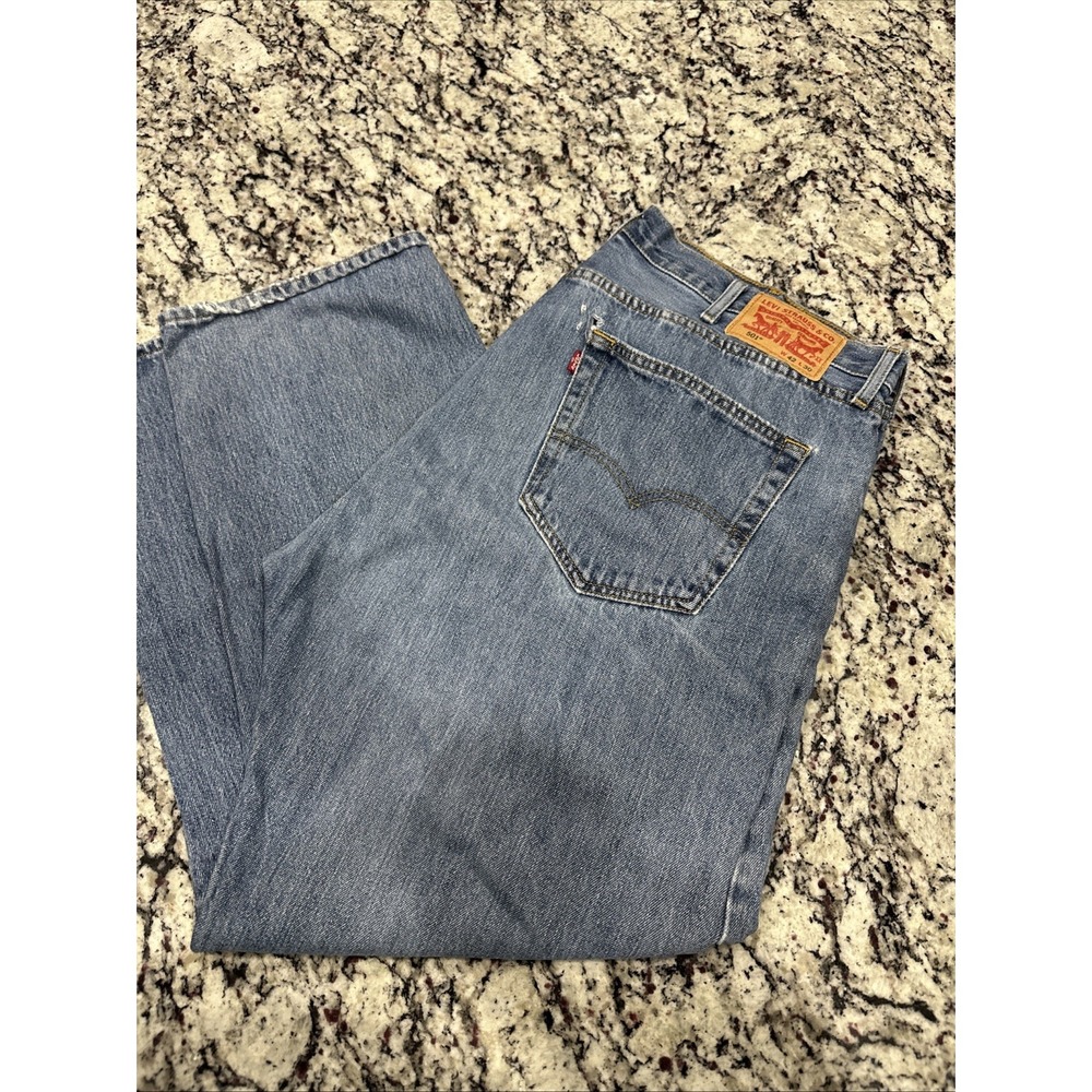 Levi's 501 Button Fly‎ Jeans Men's Size 42x30 Medium Wash Destressed
